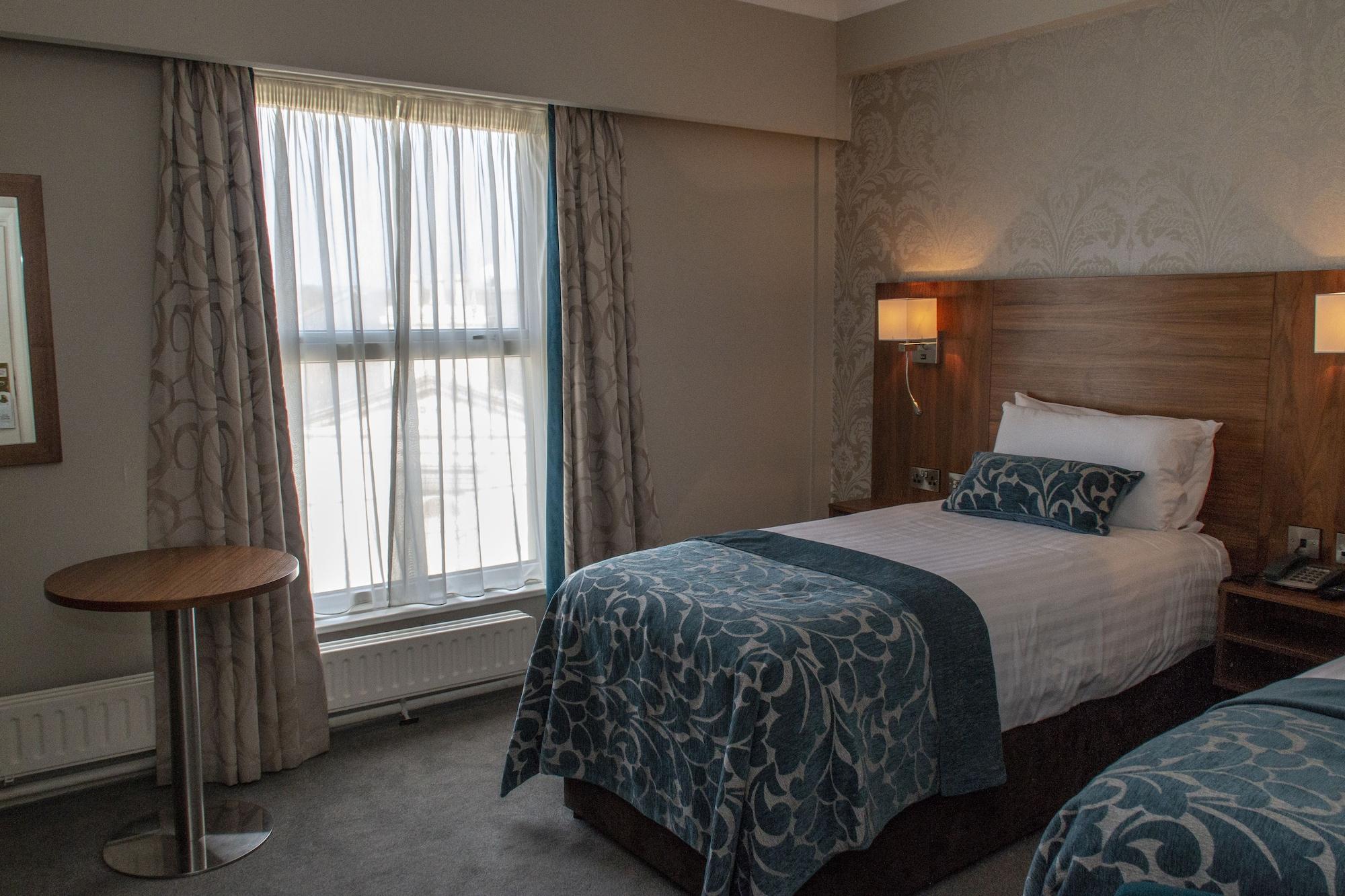 The Royal Hotel & Leisure Centre Bray Buitenkant foto
