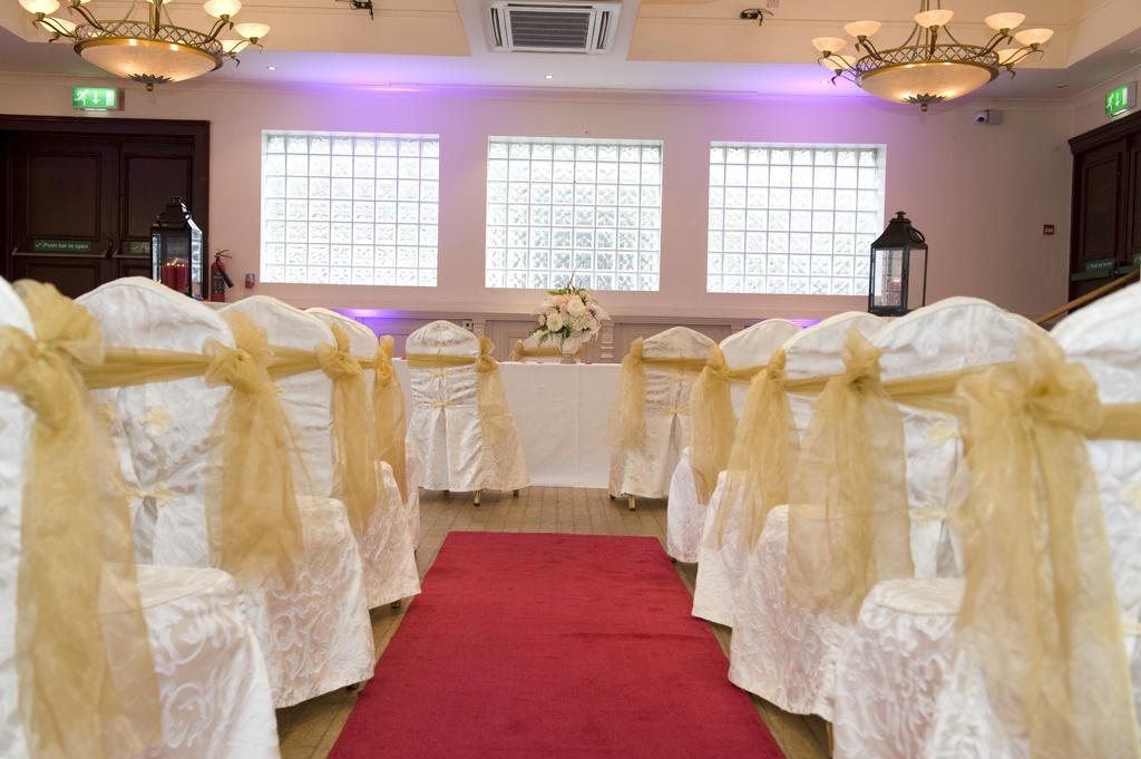 The Royal Hotel & Leisure Centre Bray Buitenkant foto